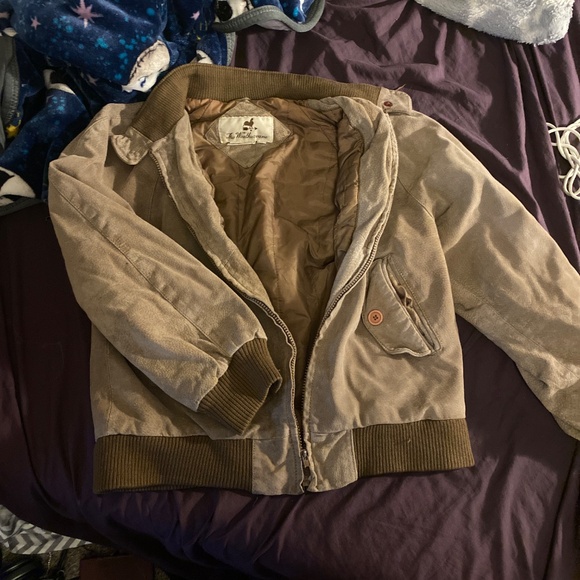 jacket - Picture 2 of 3
